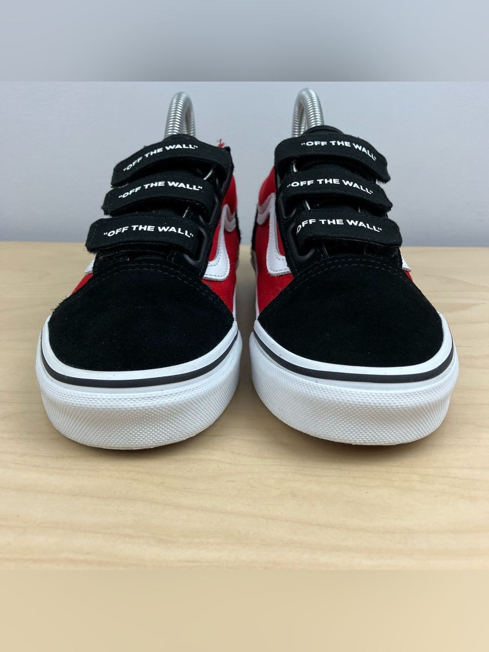 Vans Women’s Size 6.5 Old Skool V Straps Checkered Black Red White Skate Shoes - Picture 5 of 10